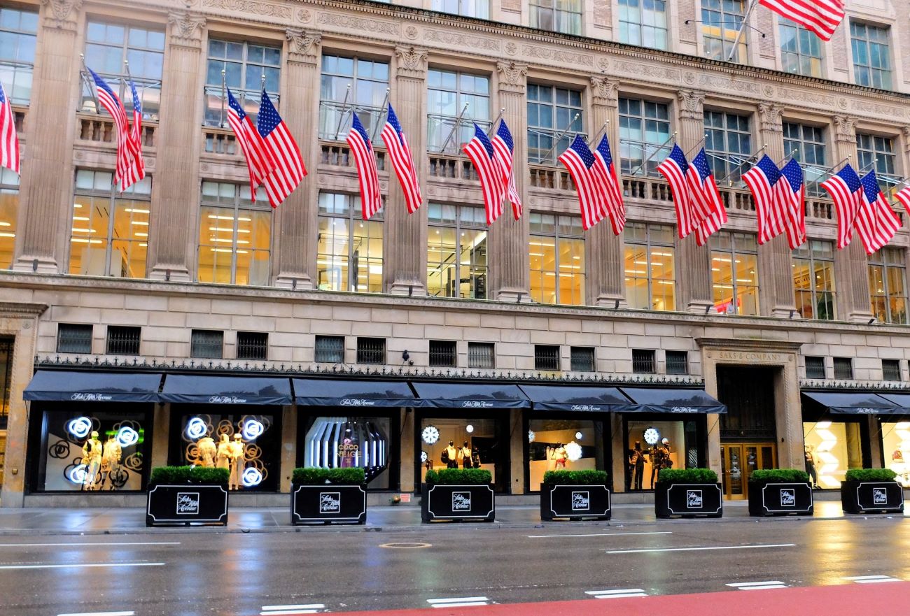 Saks Fifth Avenue headquarters